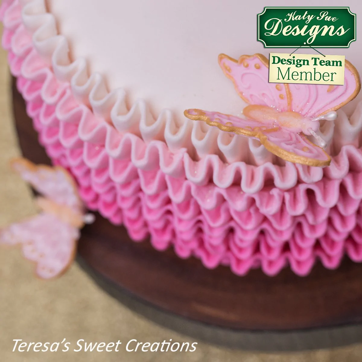 Medium Ruffle Silikoneform fra Katy Sue - Fantastisk tilbud!