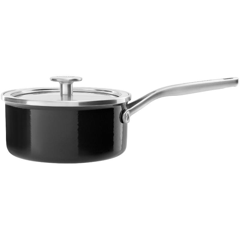 Kasserolle med Låg – Sort 20 cm fra KitchenAid på tilbud!